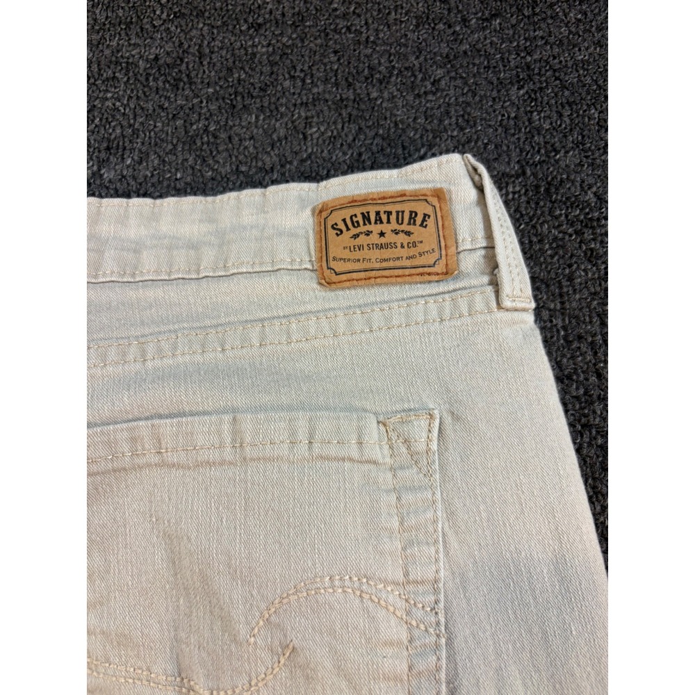 Signature by Levi Strauss Women 16 Tan Khaki Low Rise Bootcut Jeans Stretch - Picture 8 of 9